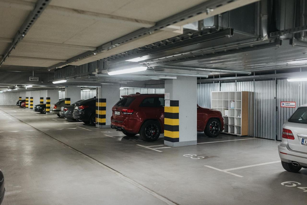 Sky Mountain View Free Parking Krakau